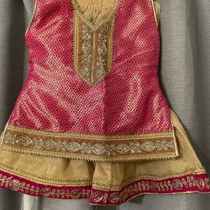 Pakistani 3 years old cloths.